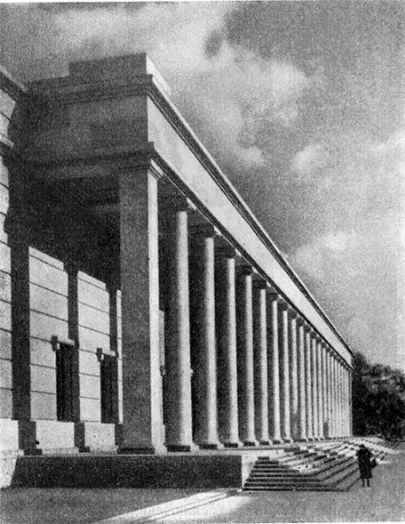 Мюнхен. Дом немецкого искусства, 1934 г. Арх. Л. Троост