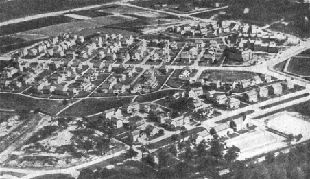 Поселок Редберн близ Нью-Йорка. Архитекторы Г. Райт, К. Стайн